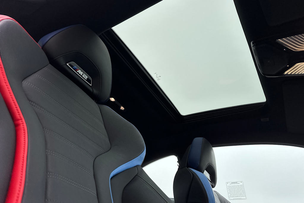 2023 BMW M2  23