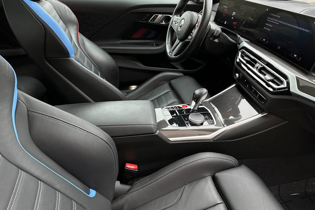 2023 BMW M2  9