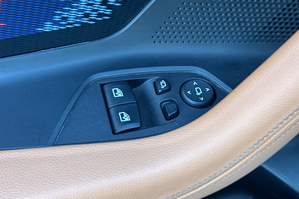 2023 BMW M2  20