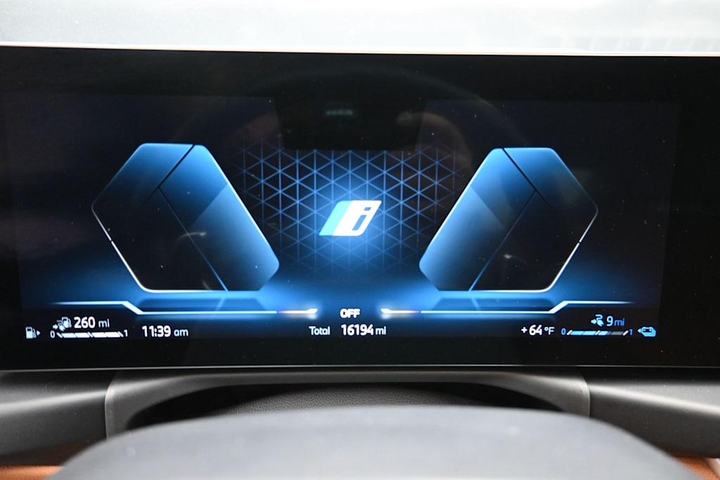Thumbnail: 2023 BMW 3 Series - 11