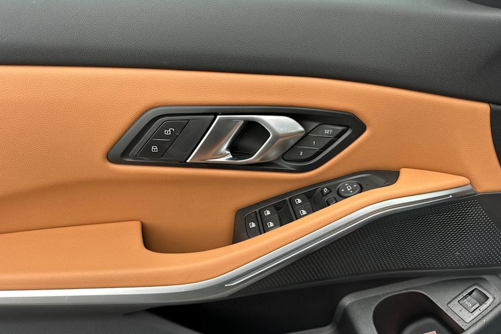 Thumbnail: 2025 BMW 3 Series - 20