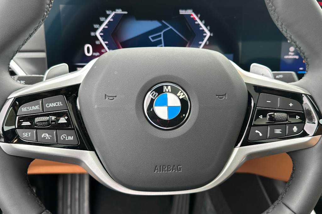 Thumbnail: 2025 BMW 3 Series - 28