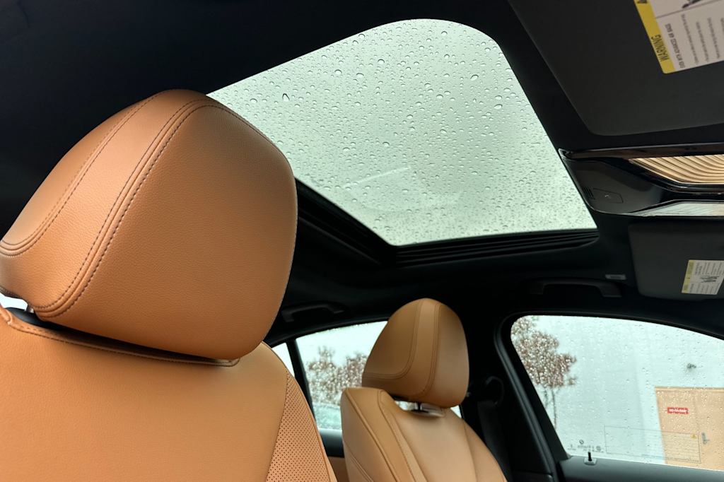 Thumbnail: 2025 BMW 3 Series - 23