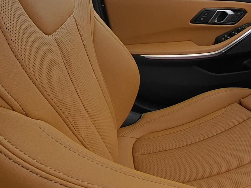 Thumbnail: 2026 BMW 3 Series - 27