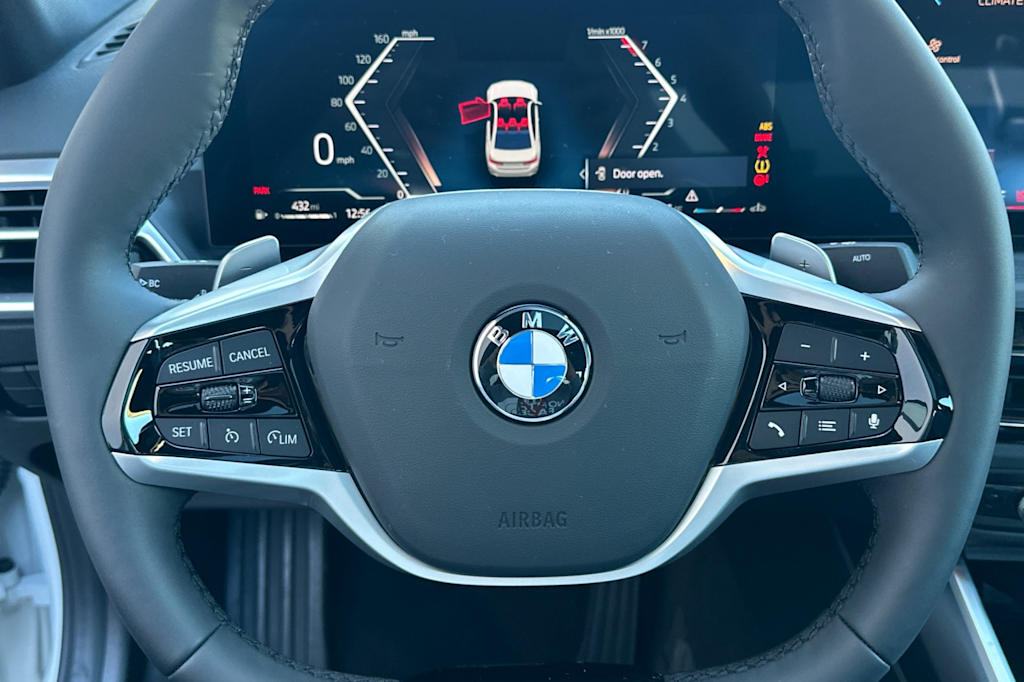 Thumbnail: 2025 BMW 3 Series - 27