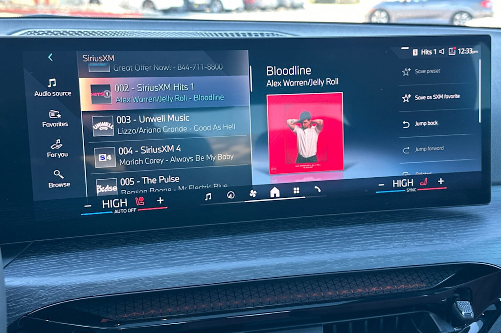 Thumbnail: 2025 BMW 3 Series - 13