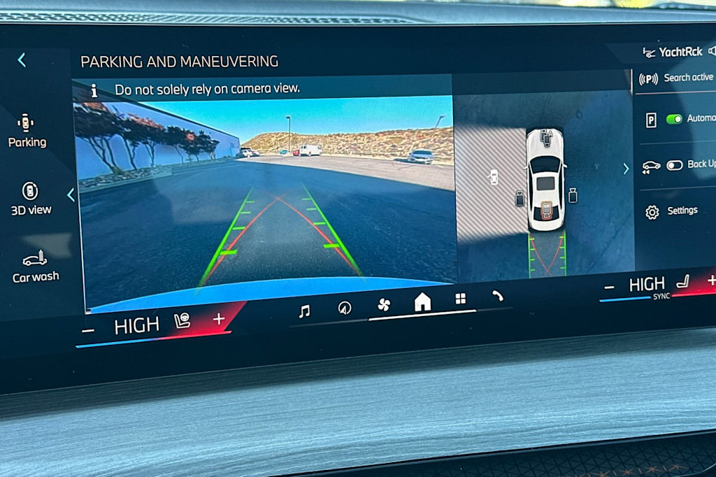 Thumbnail: 2025 BMW 3 Series - 25