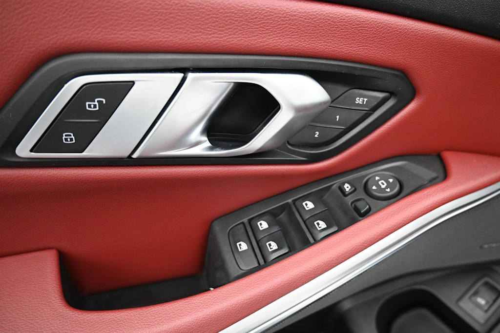 Thumbnail: 2023 BMW 3 Series - 17