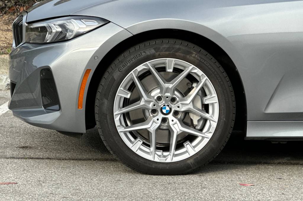 Thumbnail: 2025 BMW 3 Series - 7