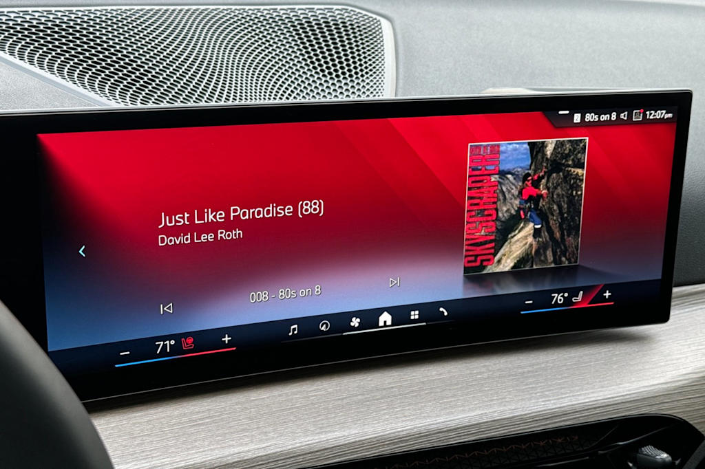 Thumbnail: 2025 BMW 3 Series - 12