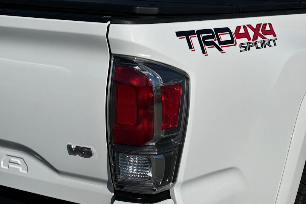 Thumbnail: 2023 Toyota Tacoma - 29