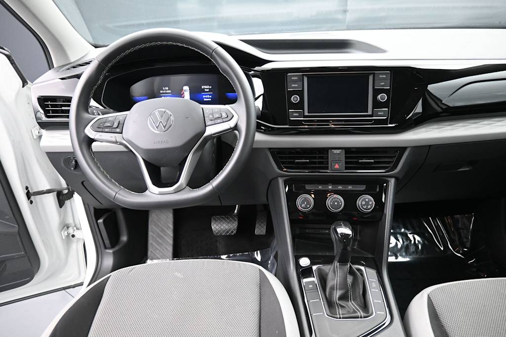 Thumbnail: 2023 Volkswagen Taos - 2
