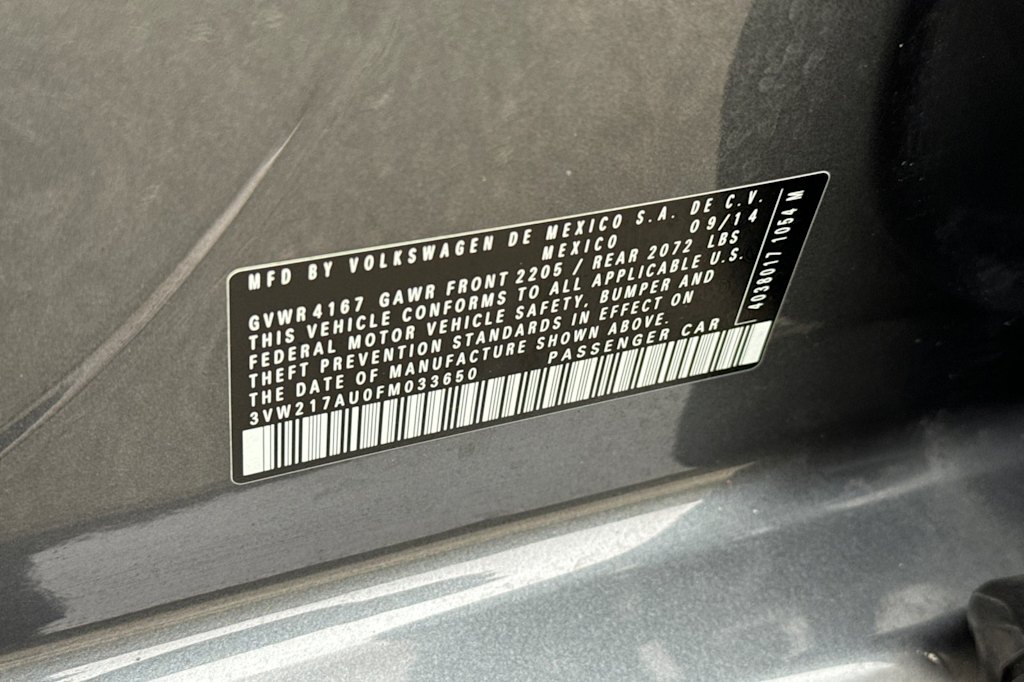 Thumbnail: 2015 Volkswagen Golf - 16