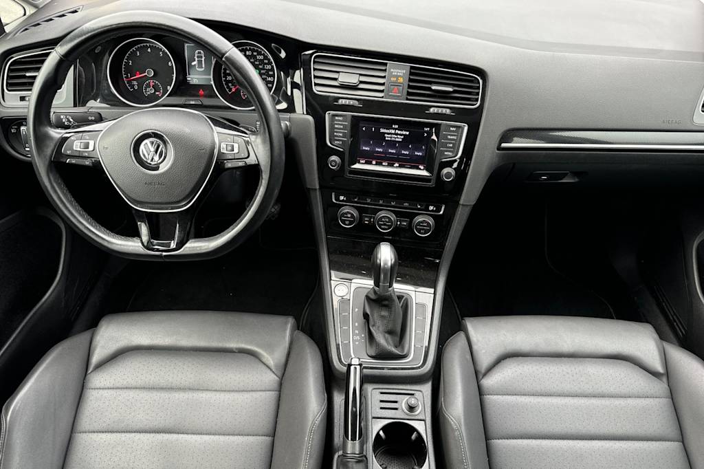 Thumbnail: 2015 Volkswagen Golf - 2