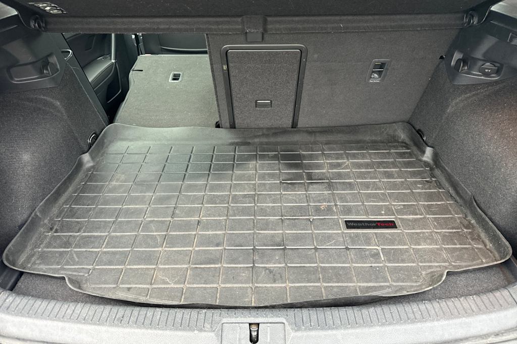 Thumbnail: 2015 Volkswagen Golf - 15