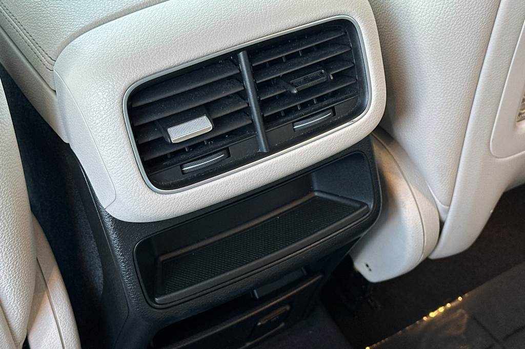 Thumbnail: 2021 Mercedes-Benz GLE - 22