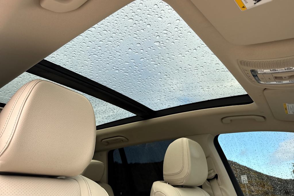 Thumbnail: 2022 Mercedes-Benz GLS - 24