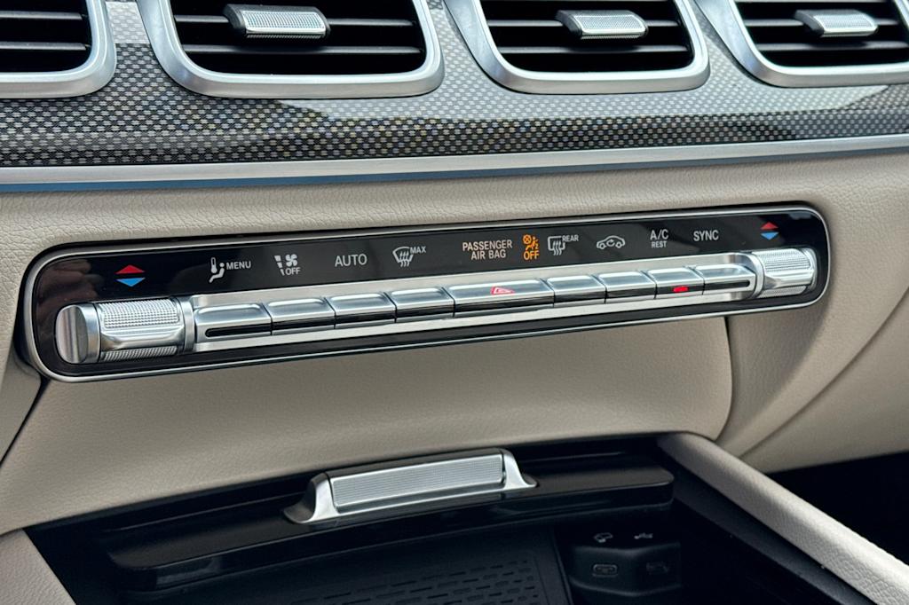 Thumbnail: 2022 Mercedes-Benz GLS - 28