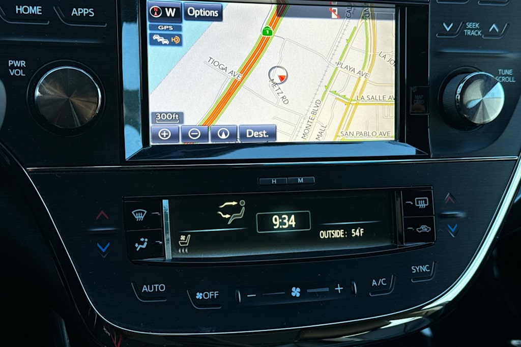 Thumbnail: 2017 Toyota Avalon - 25