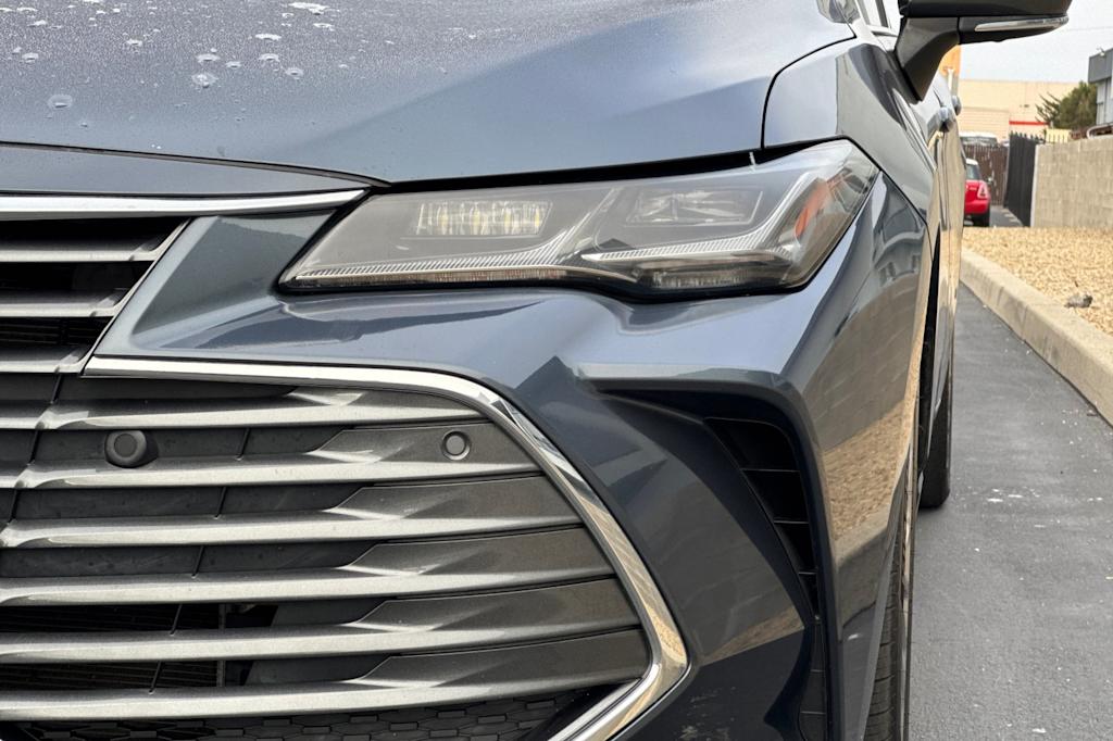 Thumbnail: 2022 Toyota Avalon - 13