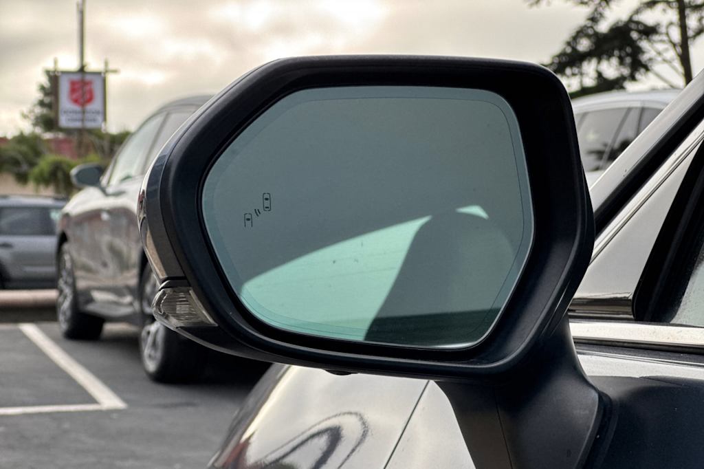 Thumbnail: 2022 Toyota Avalon - 7