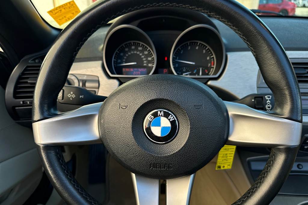 Thumbnail: 2003 BMW Z4 - 23