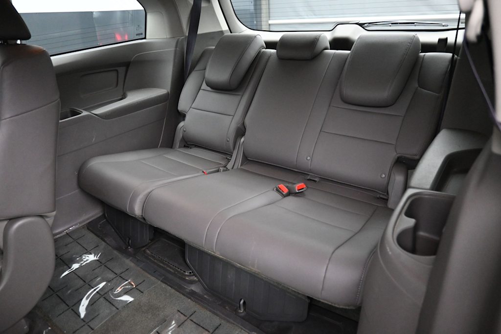Thumbnail: 2016 Honda Odyssey - 16
