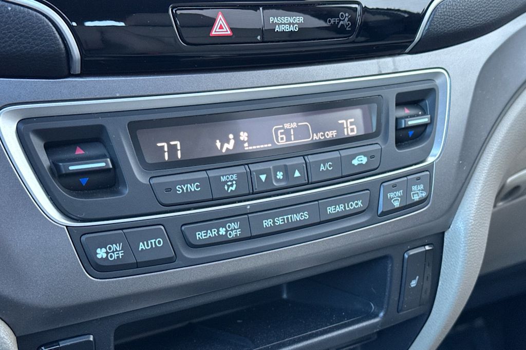 Thumbnail: 2019 Honda Pilot - 27