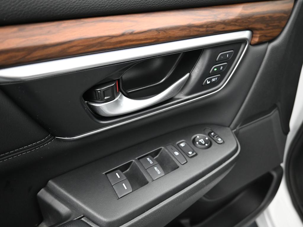 Thumbnail: 2021 Honda CR-V - 17