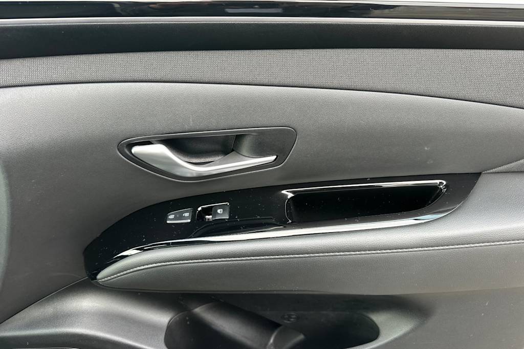 Thumbnail: 2023 Hyundai Tucson - 25