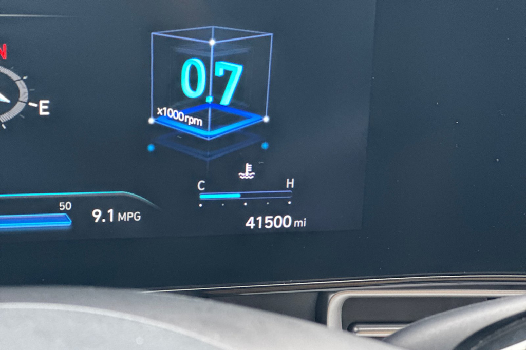 Thumbnail: 2023 Hyundai Elantra - 31