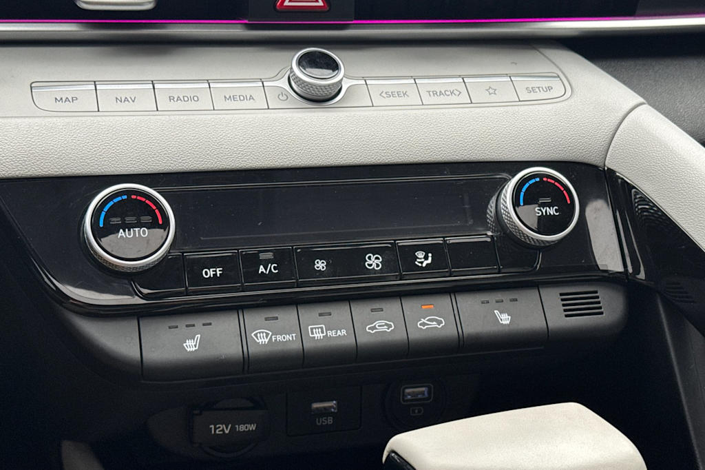 Thumbnail: 2023 Hyundai Elantra - 26