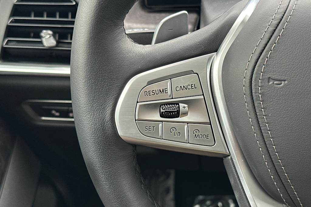 Thumbnail: 2025 BMW X7 - 29