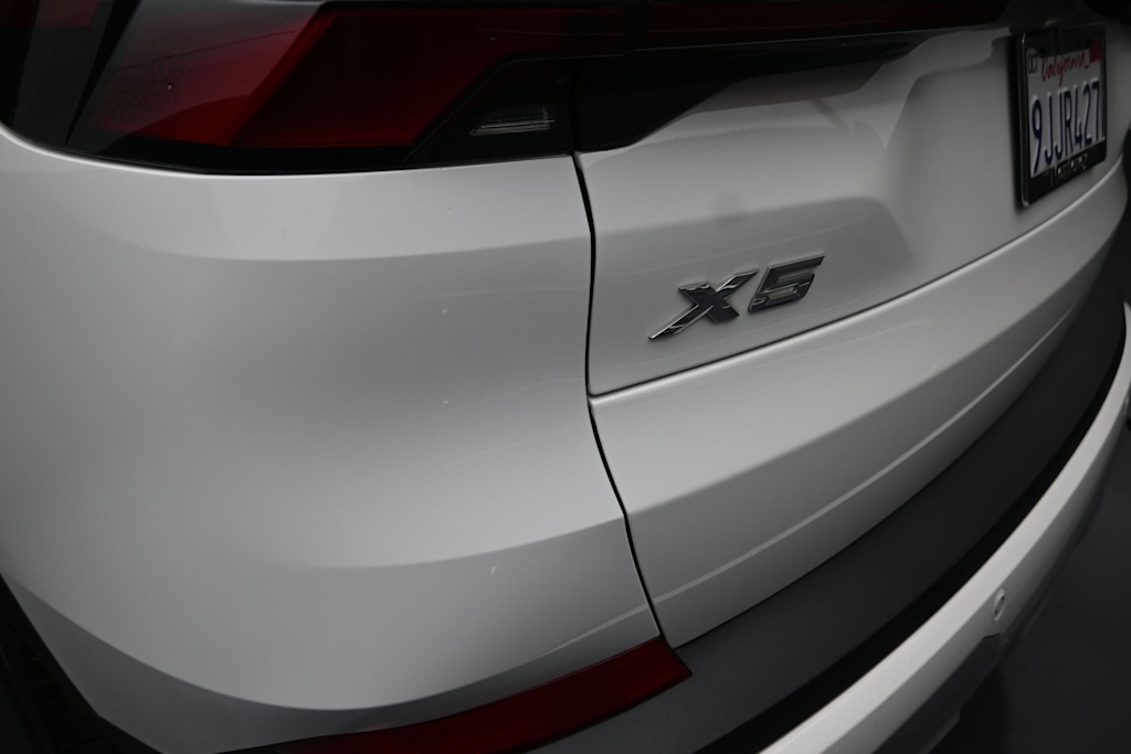 Thumbnail: 2024 BMW X5 - 7