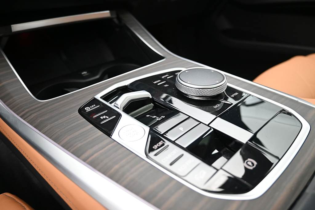Thumbnail: 2025 BMW X5 - 12
