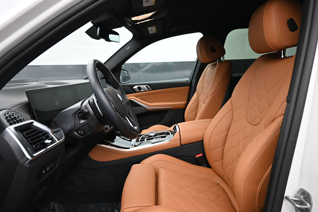 Thumbnail: 2026 BMW X5 - 8