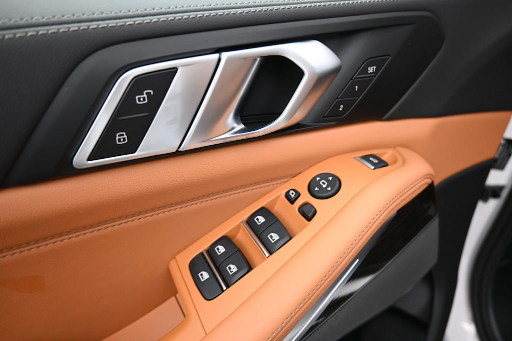 Thumbnail: 2026 BMW X5 - 17
