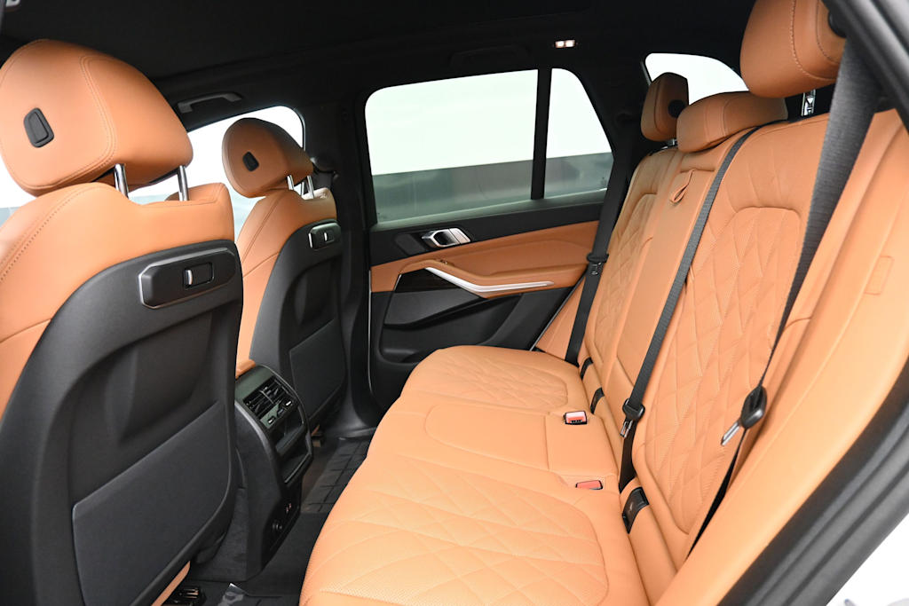 Thumbnail: 2026 BMW X5 - 9