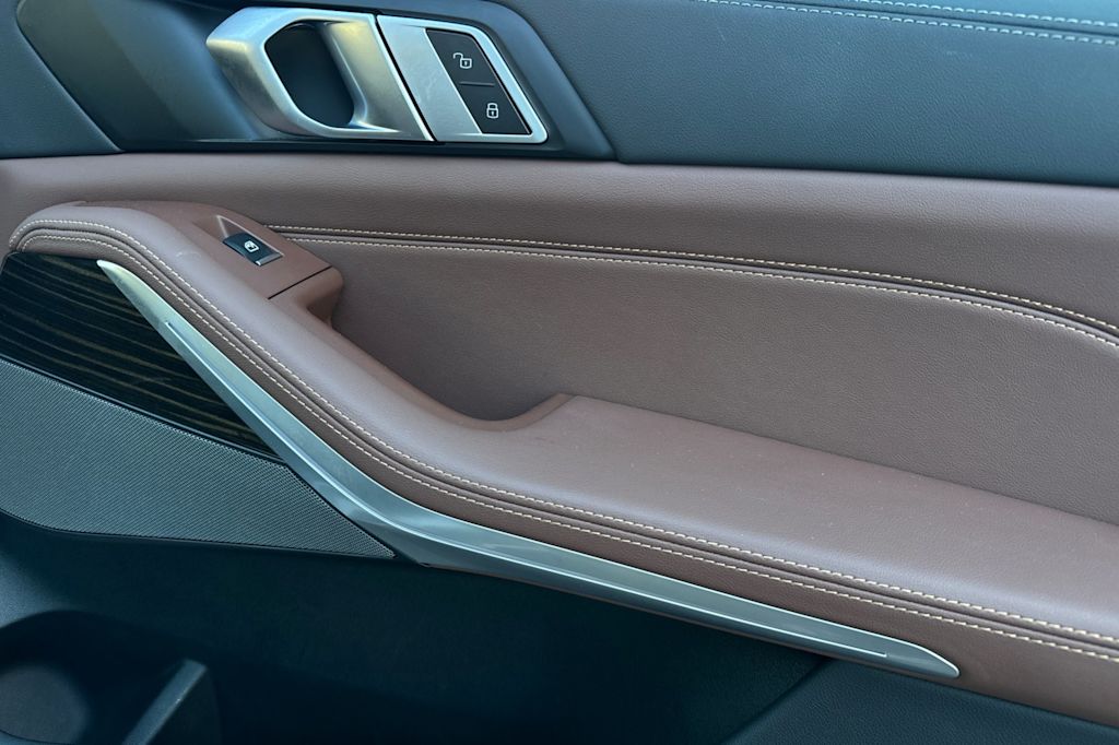 Thumbnail: 2025 BMW X5 - 23