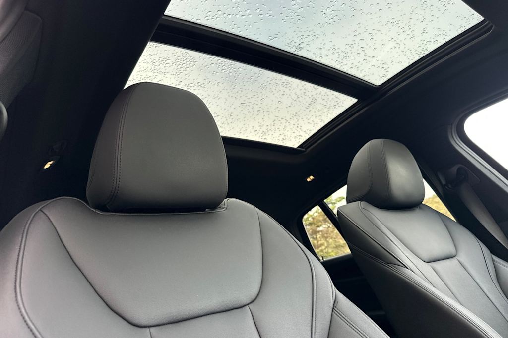 Thumbnail: 2021 BMW X4 - 23