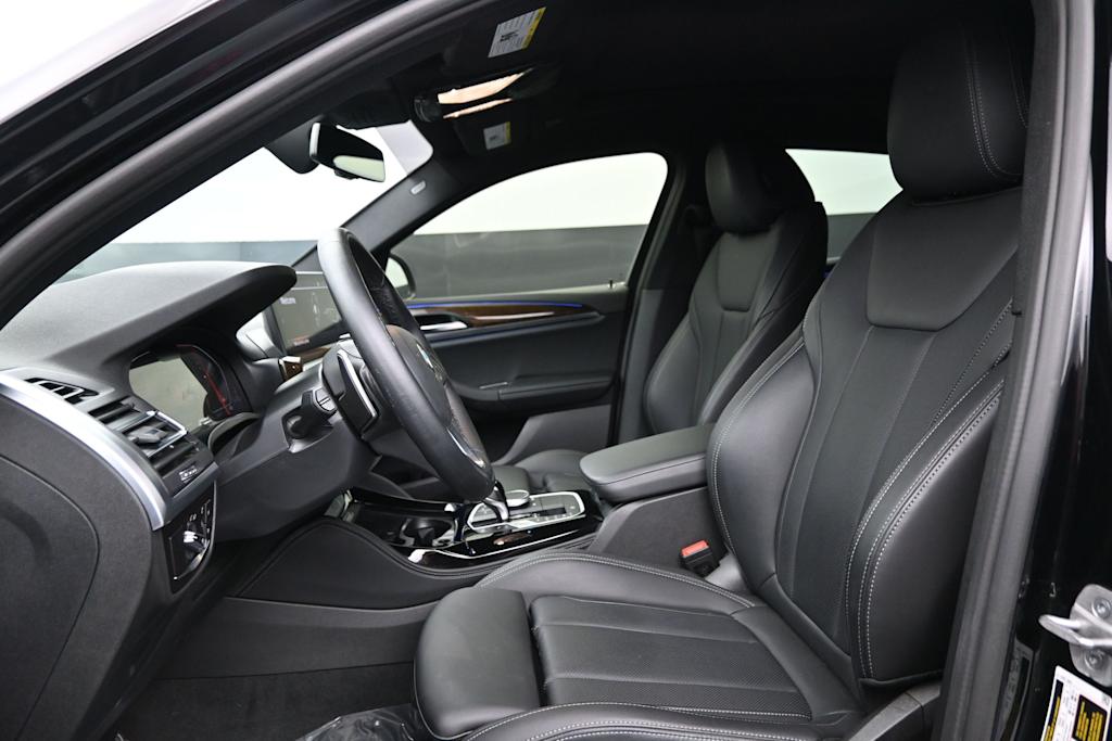 2022 BMW X4 30i - Photo 8