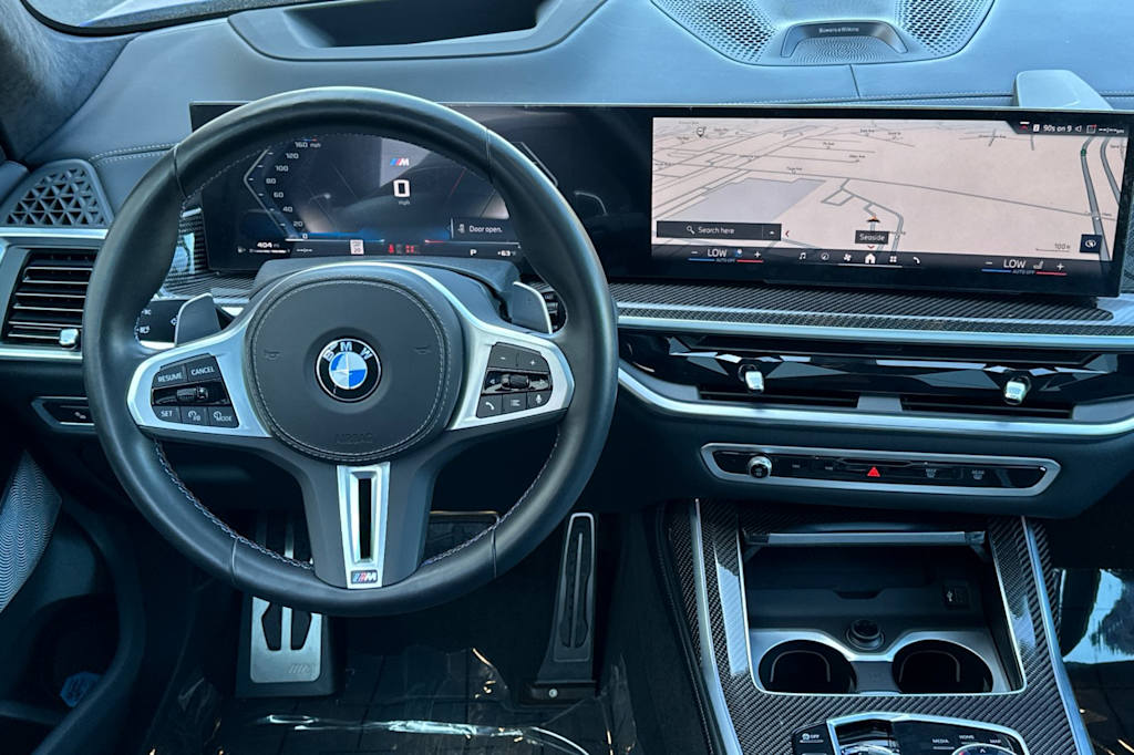 2024 BMW X7 M60i 8