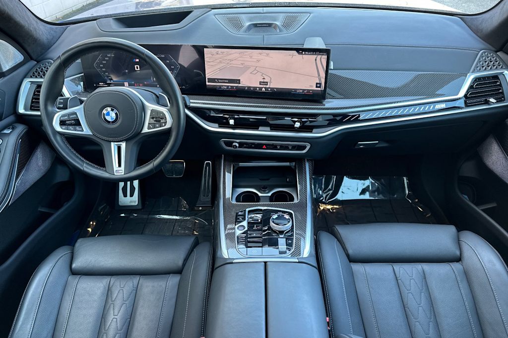 2024 BMW X7 M60i 2