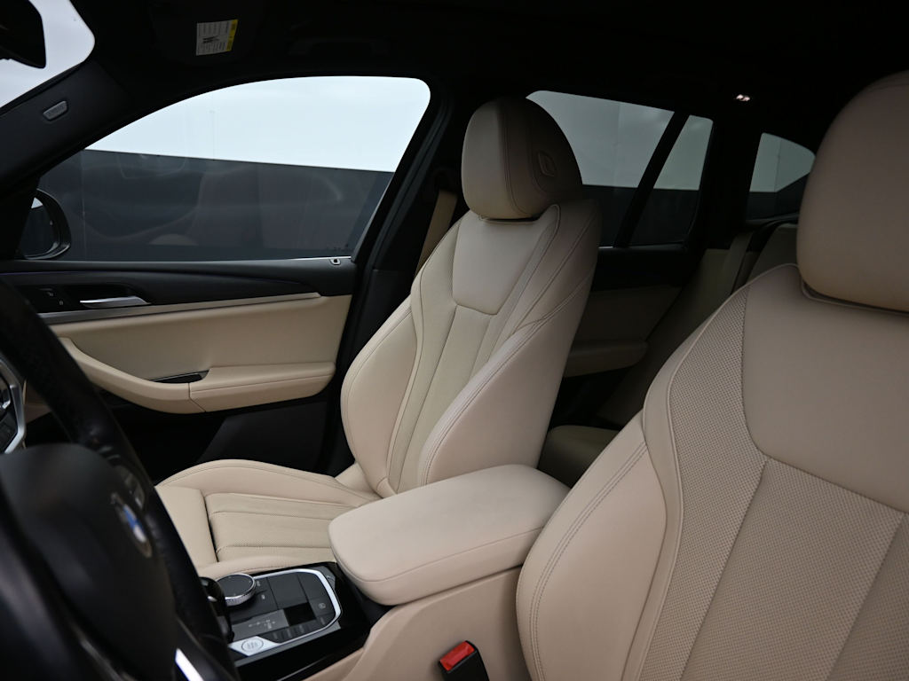 Thumbnail: 2022 BMW X3 - 8
