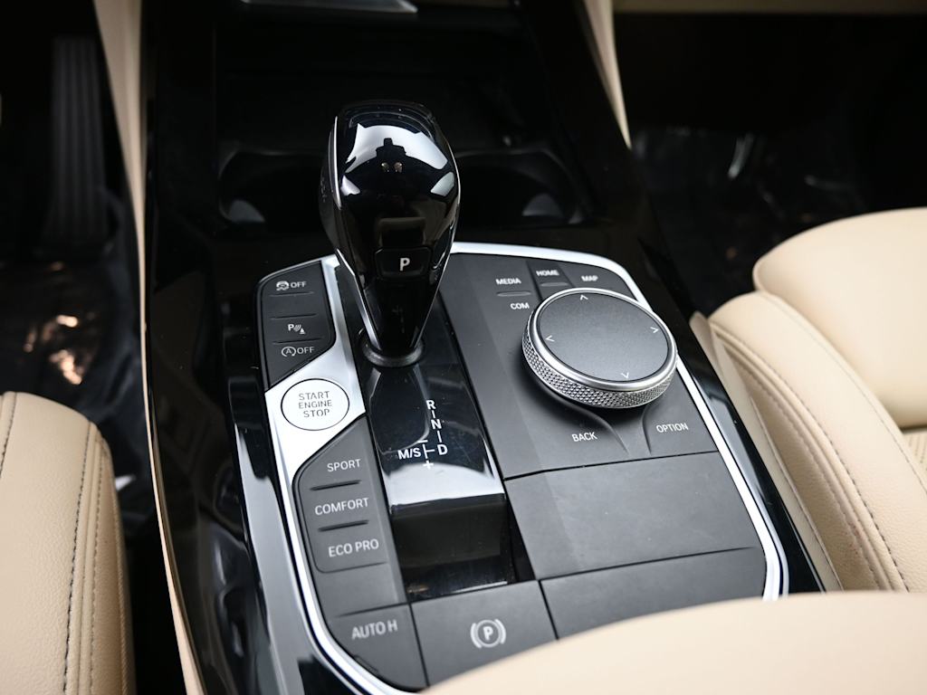 Thumbnail: 2022 BMW X3 - 10