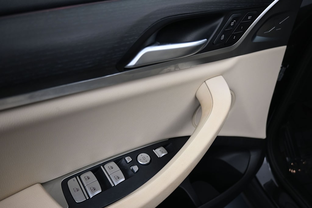 Thumbnail: 2023 BMW X3 - 15