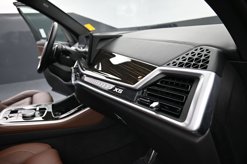 Thumbnail: 2024 BMW X5 - 7
