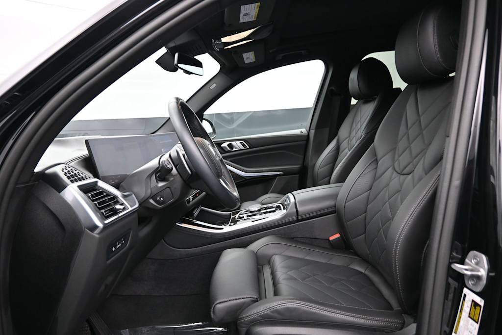 Thumbnail: 2024 BMW X5 - 9