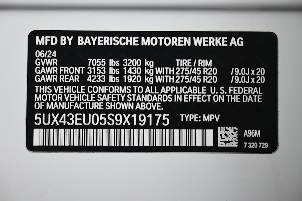 Thumbnail: 2025 BMW X5 - 13