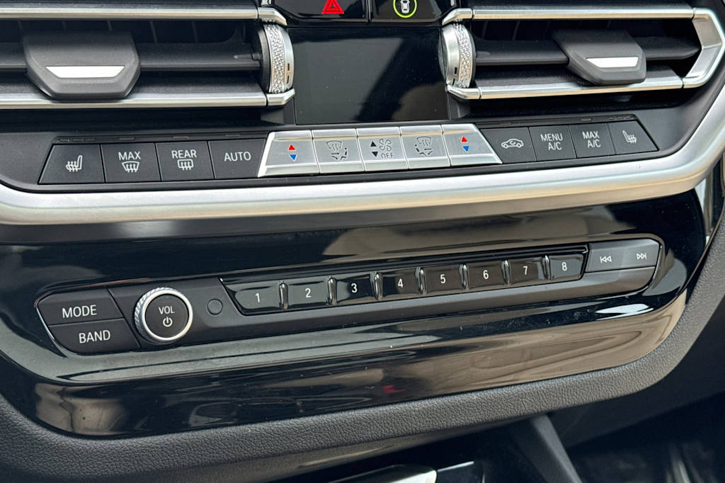 Thumbnail: 2023 BMW X3 - 28